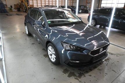 Seat Leon 214.530 km 11.390 &euro; Leipzig 04179