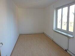 Etagenwohnung Lützen Zorbau - 3 Zimmer, 77 m&sup2;, 400&euro; | Angebot:24031808