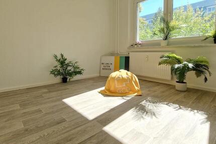 Ab 01.03.2026***Frisch renovierte 1-Zimmer-Wohnung mit Duschbad! 1 zimmer