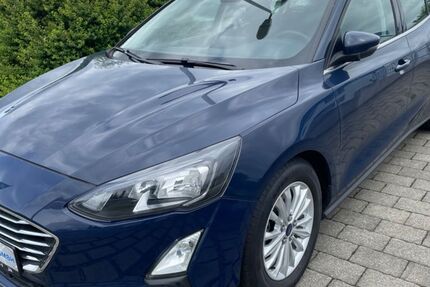Ford Focus 39.998 km 17.799 &euro; Leuna 06237