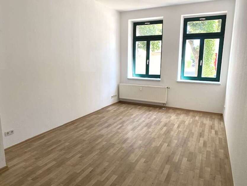 3-Zimmer-EG-Wohnung mit TERRASSE