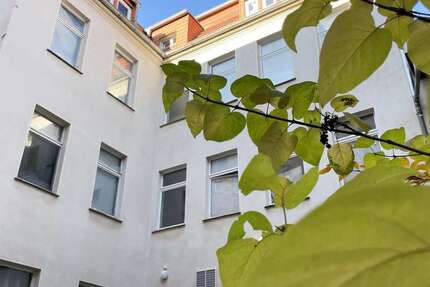 Wohnung zum Mieten in Halle 226 € 24.47 m² 1 zimmer