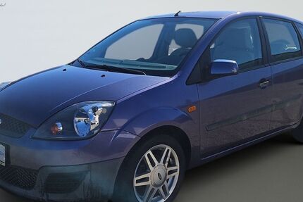 Ford Fiesta 49.998 km 3.999 &euro; Leuna 06237