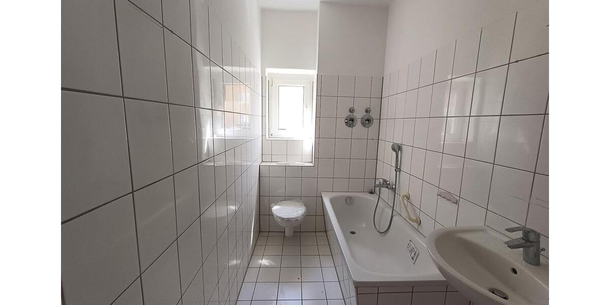 Etagenwohnung Merseburg - 3 Zimmer, 51 m&sup2;, 330&euro; | Angebot:26382349