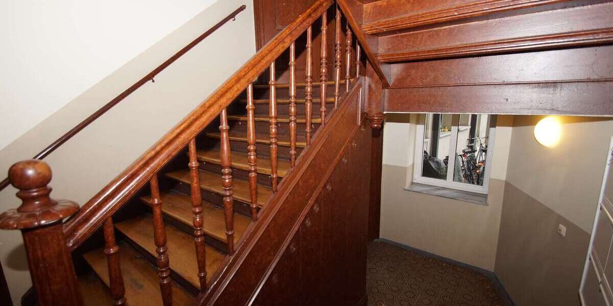 Altbau trifft Wasserlage – 3-Zimmerwohnung mit Balkon im beliebten Plagwitz 3 zimmer