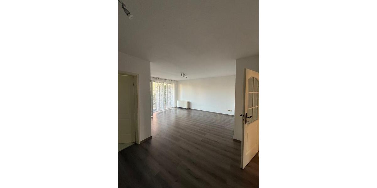 Erdgeschoßwohnung Naunhof - 2 Zimmer, 61 m&sup2;, 470&euro; | Angebot:25567851