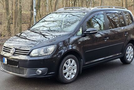 VW Touran 153.438 km 12.500 &euro; Markkleeberg 04416