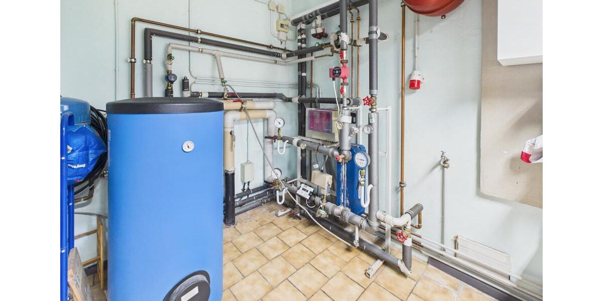 Einfamilienhaus Lützen - 7 Zimmer, 224 m&sup2;, 299.900&euro; | Angebot:26693246