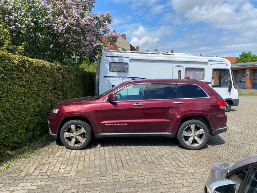 Grand Cherokee