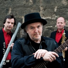 Gerhard Schöne im Trio mit Ralf Benschu & Jens Goldhardt