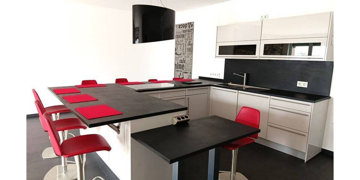 Etagenwohnung Zwenkau - 3 Zimmer, 108 m&sup2;, 1.499&euro; | Angebot:26308337