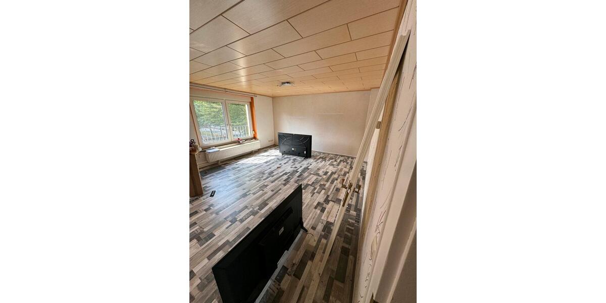 Etagenwohnung Delitzsch - 3 Zimmer, 66 m&sup2;, 85.000&euro; | Angebot:25806083