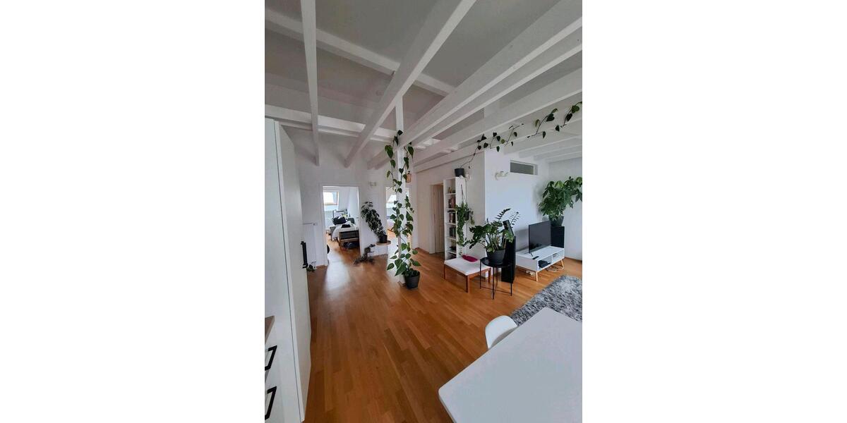 Dachgeschoßwohnung Leipzig Ost - 2 Zimmer, 74 m&sup2;, 880&euro; | Angebot:25536098