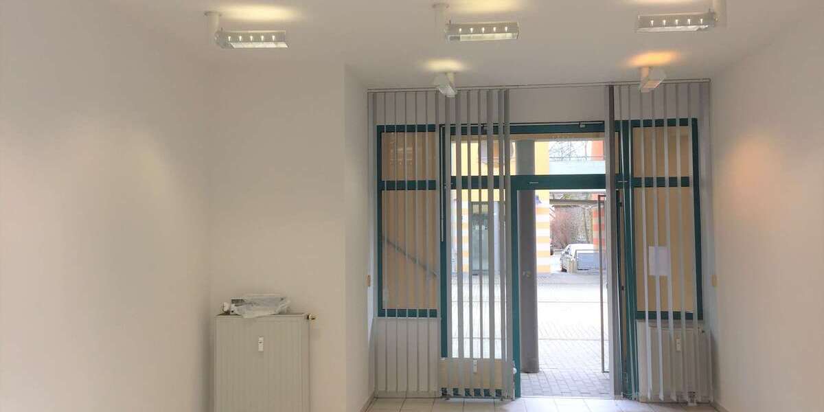 Praktische Gewerbeeinheit für BüroPraxis oder Einzelhandel - Wohn- & Geschäftshaus Wurzen Altstadt | Angebot:25468479