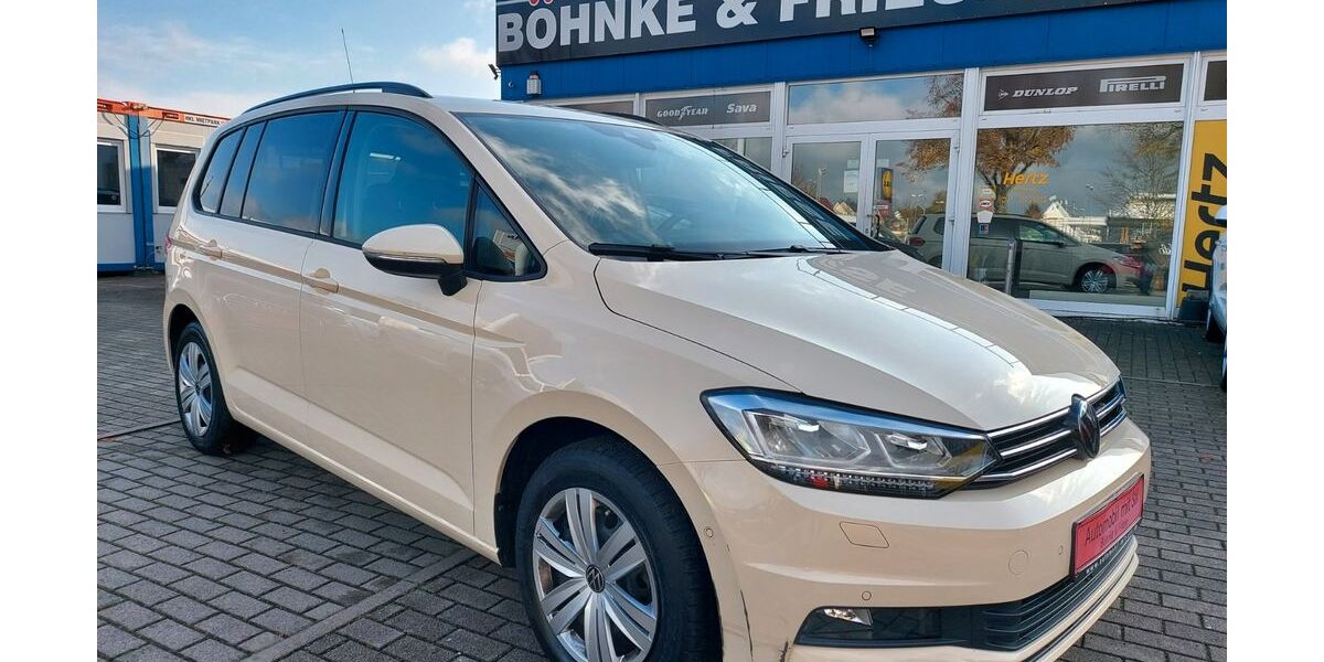 VW Touran 107.000 km 22.999 &euro; Leipzig 04328