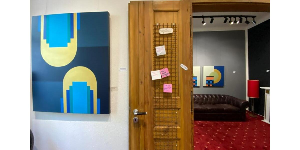 Co-Working in Galerie: Büro für KreativeCoachGrafik zimmer