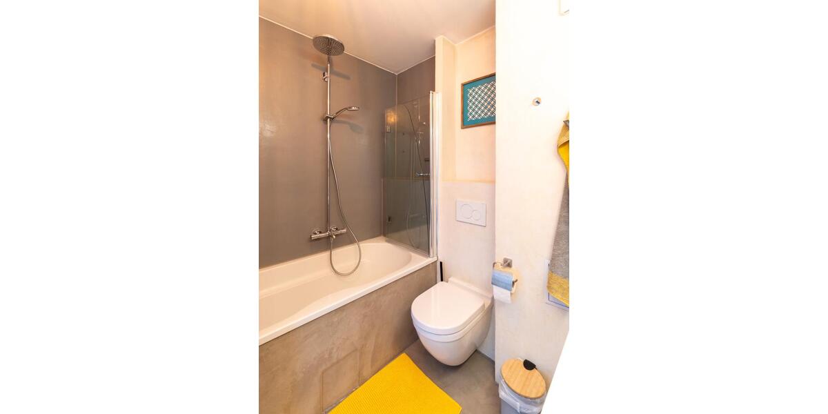 Dachgeschoßwohnung Leipzig - 2 Zimmer, 65 m&sup2;, 1.430&euro; | Angebot:26322055