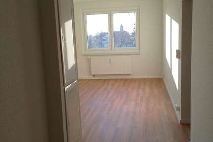 Wohnung Rötha - 1 Zimmer, 36 m&sup2;, 290&euro; | Angebot:21683133