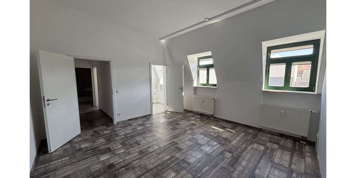 +++ Gohlis Süd - 4 - Zimmer - 2 - Bäder - Balkon +++ 4 zimmer