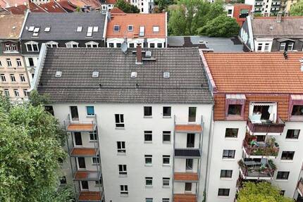 Leipzig, Anger-Crottendorf - Altbauflair trifft Natur - 3-Zi-Whg mit Balkon und grünem Hofblick 3 zimmer