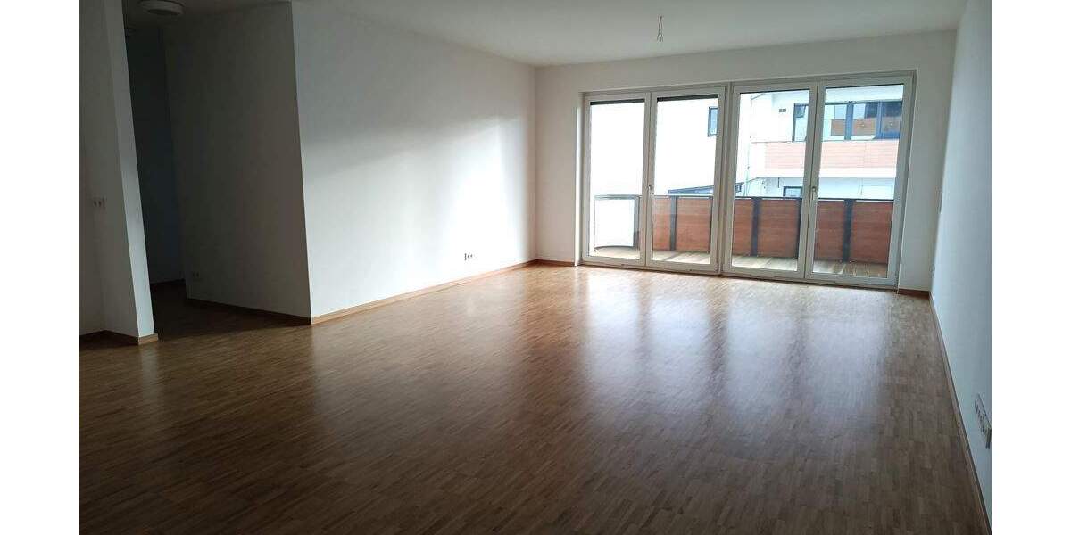 Etagenwohnung Zwenkau Kotzschbar - 4 Zimmer, 108 m&sup2;, 1.499&euro; | Angebot:25702985