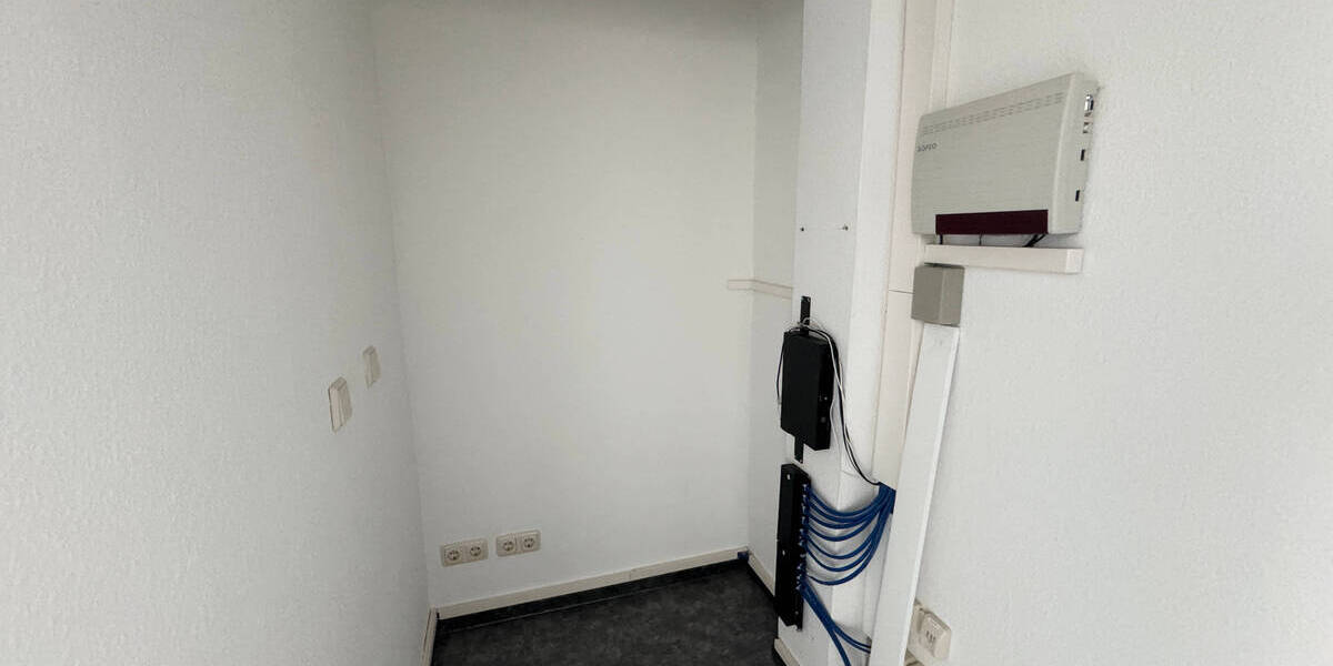 Gewerbeobjekt Grimma OT Dürrweitzschen Dürrweitzschen - 4 Zimmer, 80 m&sup2;, 400&euro; | Angebot:25682640