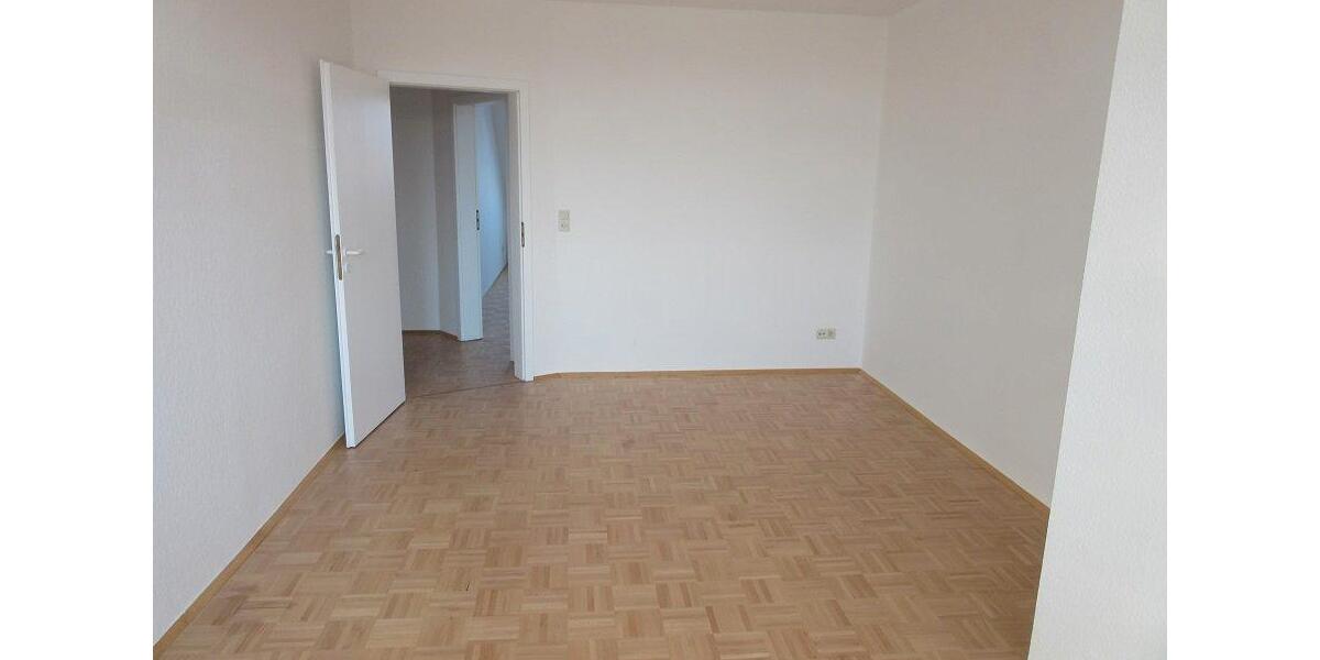 Dachgeschoßwohnung Leipzig Ost - 3 Zimmer, 96 m&sup2;, 950&euro; | Angebot:26588859
