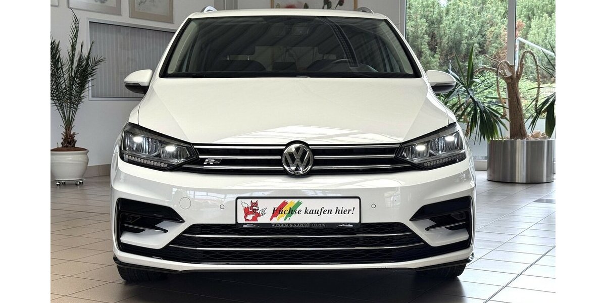 VW Touran 150 DSG R-Line/7Sitz/LED/Navi/ACC/Massage 99.985 km 22.990 &euro; Leipzig 04347
