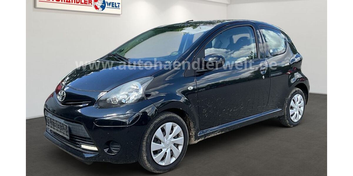 Toyota Aygo (X) 91.058 km 3.899 &euro; Brehna 06796
