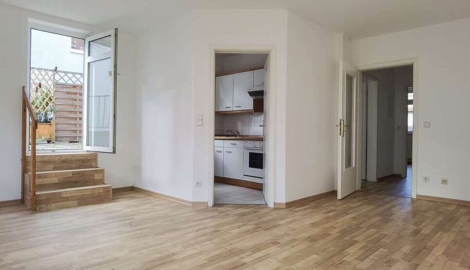 Großzügige 2-Zimmerwohnung mit eigener Terrasse, provisionsfrei inklusive TG Stellplatz 2 zimmer