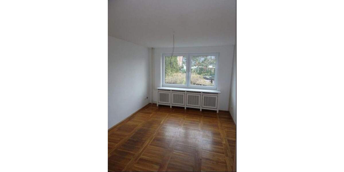 Etagenwohnung Leipzig Lützschena-Stahmeln - 3 Zimmer, 110 m&sup2;, 299.000&euro; | Angebot:25070351