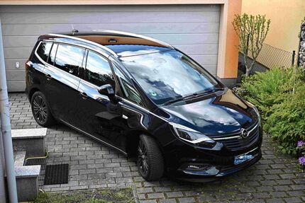 Opel Zafira Tourer 89.000 km 17.500 &euro; Naunhof 04683