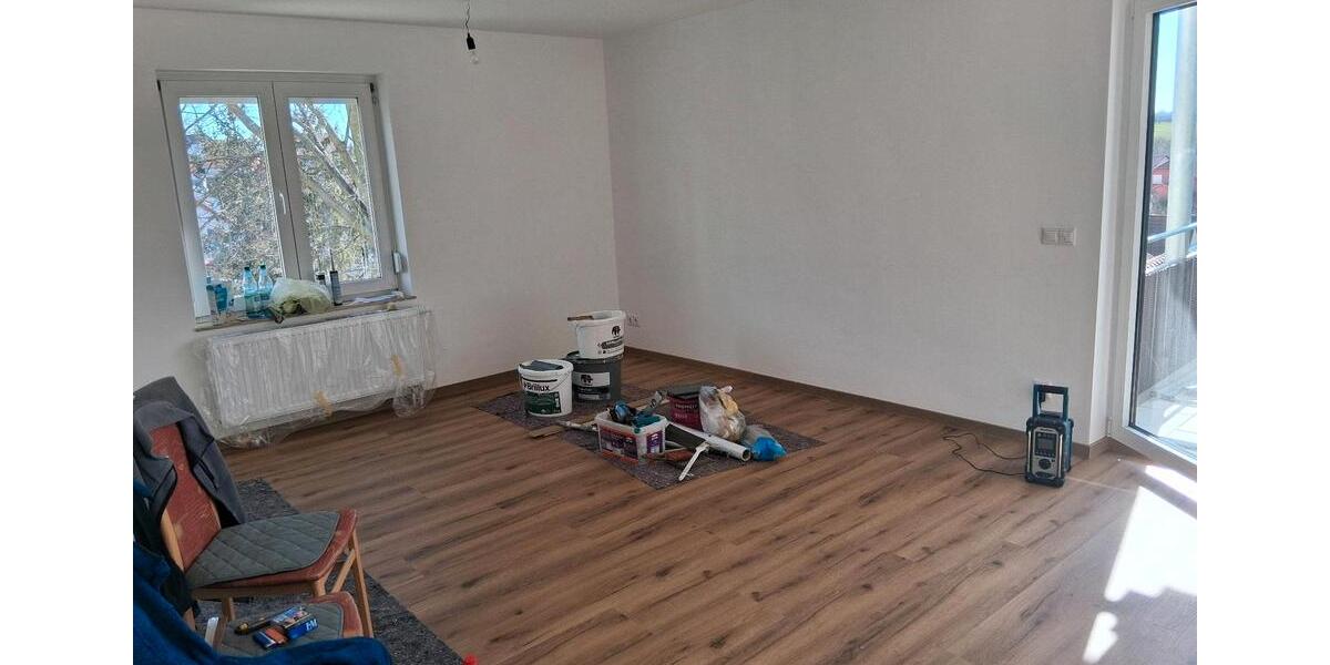 Erdgeschoßwohnung Hohenmölsen - 3 Zimmer, 70 m&sup2;, 750&euro; | Angebot:25649079