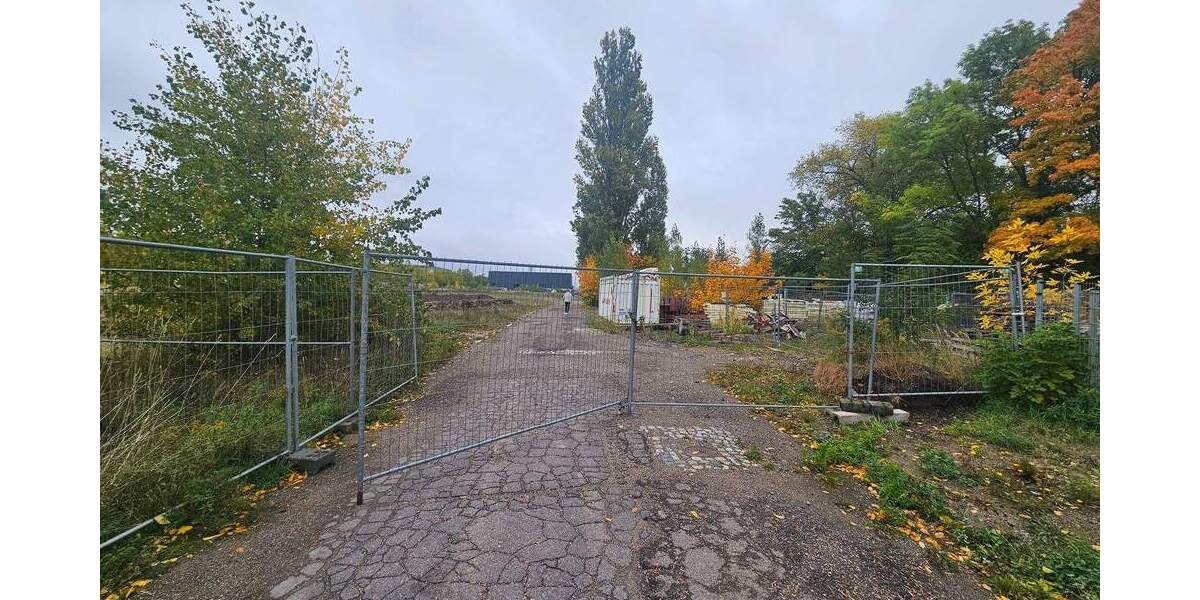 Ca. 10.384 m² großes Gewerbe Baugrundstück in Wiederitzsch, nahe der 