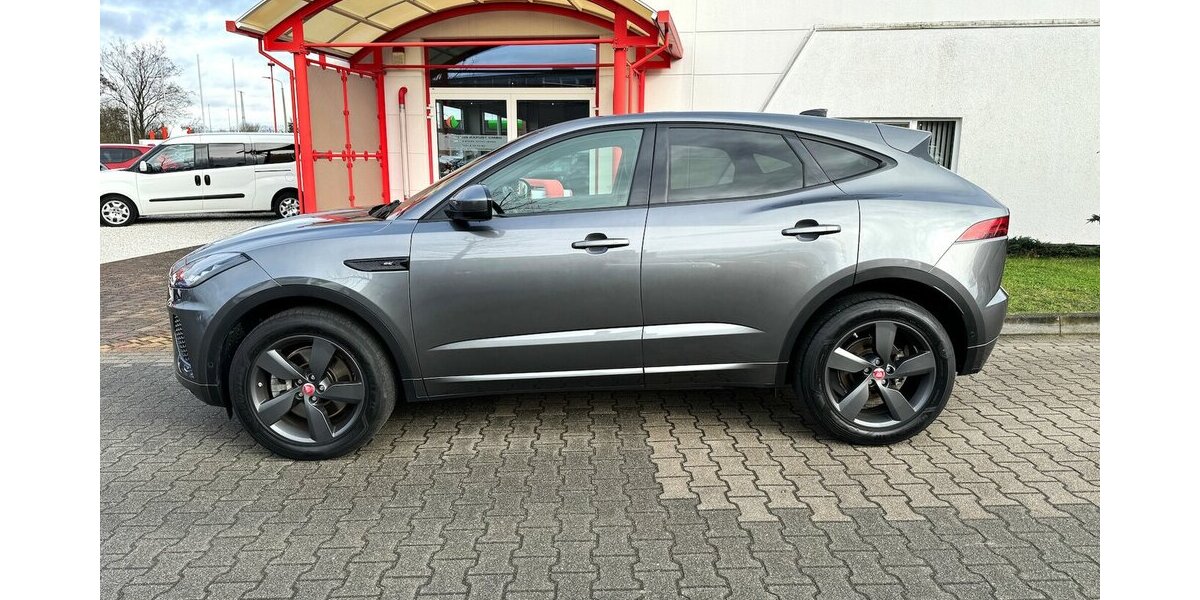 Jaguar E-Pace P250 R-Dynamic Black LED/Nav/VZE/Spur/ACC 70.425 km 23.990 &euro; Leipzig 04347