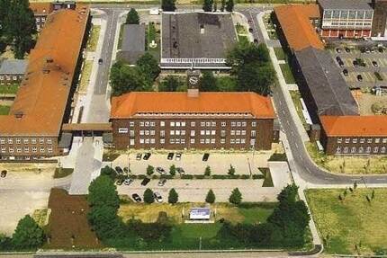 Gewerbeobjekt Rötha Espenhain - 2 Zimmer, 588 m&sup2;, 1.999&euro; | Angebot:25801829