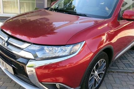 Mitsubishi Outlander 85.000 km 12.490 &euro; Lucka 04613