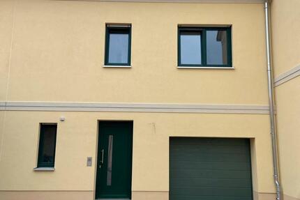 Haus Großpösna - 5 Zimmer, 129 m&sup2;, 1.580&euro; | Angebot:26543105