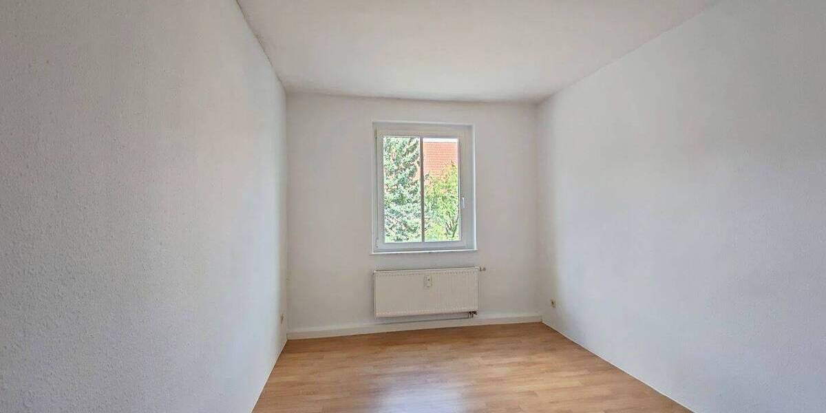 Etagenwohnung Kitzscher - 4 Zimmer, 74 m&sup2;, 460&euro; | Angebot:26291209