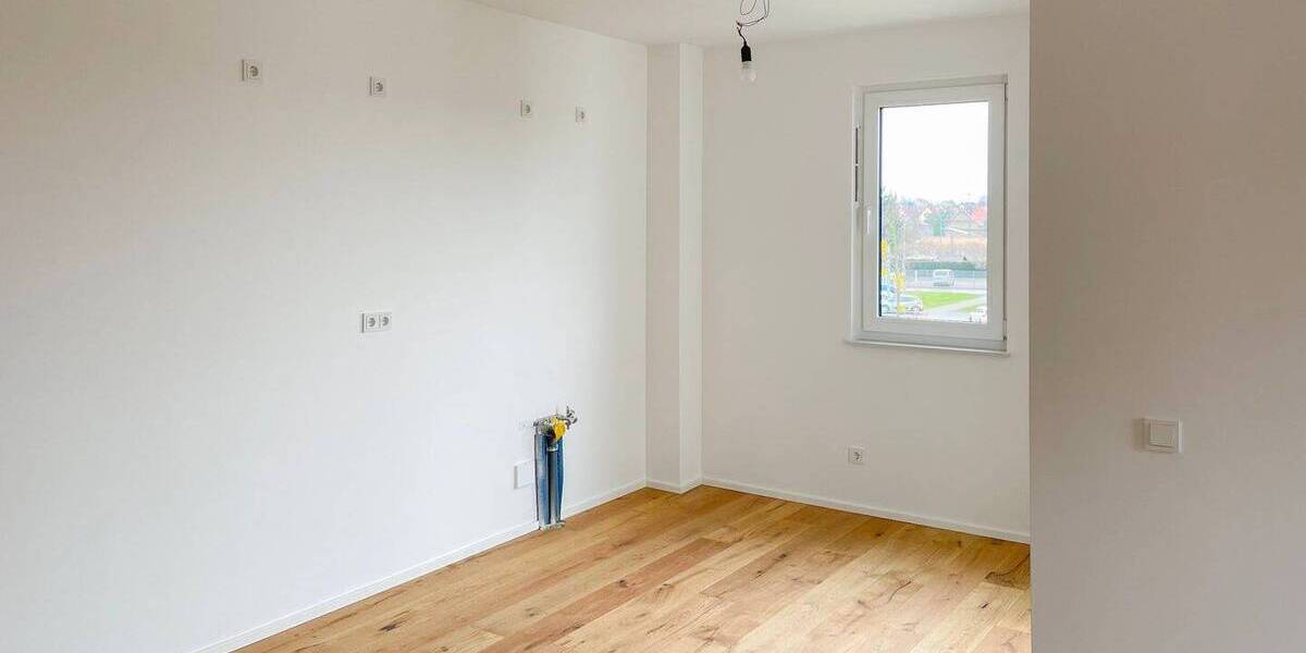 Etagenwohnung Zwenkau - 4 Zimmer, 99 m&sup2;, 444.400&euro; | Angebot:26376921