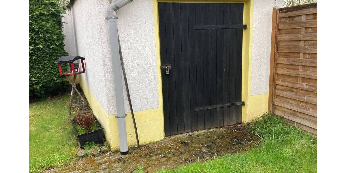 Mehrfamilienhaus, Wohnhaus Bad Lausick - 8 Zimmer, 235 m&sup2;, 159.000&euro; | Angebot:26142639