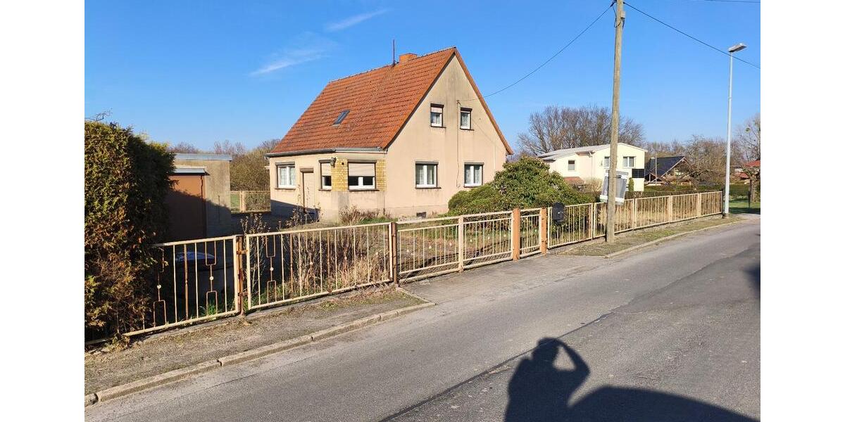Einfamilienhaus Wurzen - 5 Zimmer, 80 m&sup2;, 99.000&euro; | Angebot:26086084