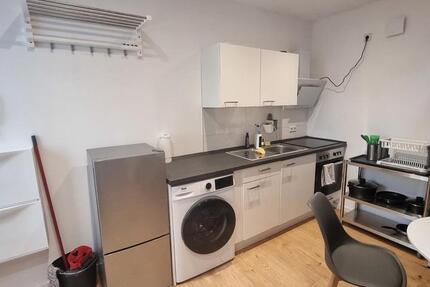 Renovierte, möblierte 2-Zimmer-Wohnung 2 zimmer