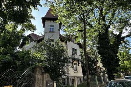 Haus zum Mieten in Markkleeberg 3.950 € 307 m² 7 zimmer