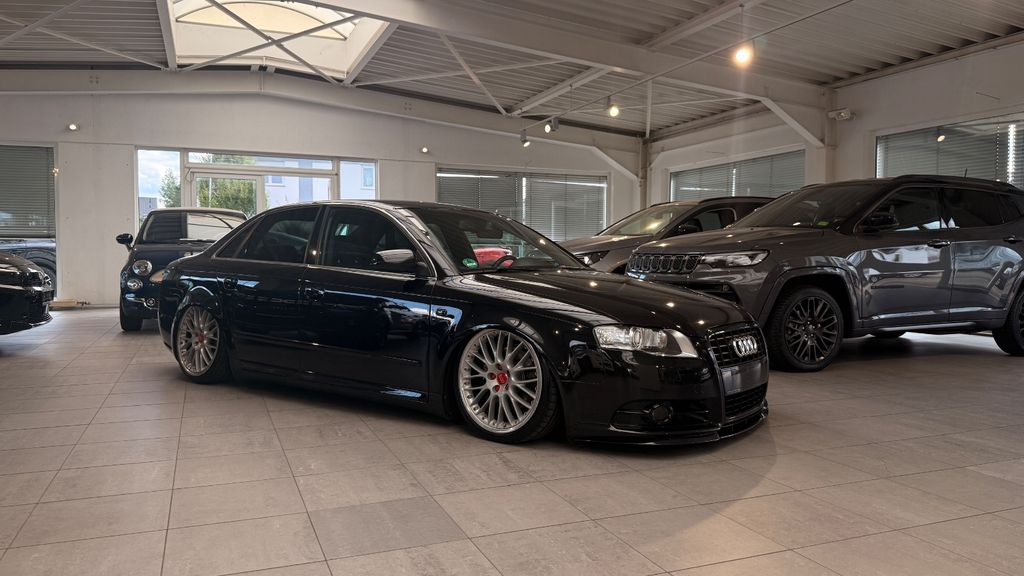 Audi A4 213.000 km 12.990 &euro; Leipzig 04178