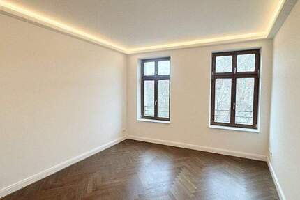 Genial! + Erstbezug + Balkon + Dunkles Parkett * Fußbodenheizung * Wanne & Dusche * LED-Licht 2 zimmer
