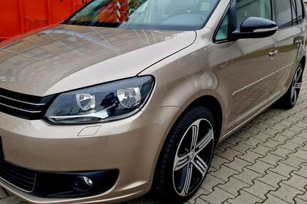 VW Touran 189.200 km 6.490 &euro; Leipzig 04328