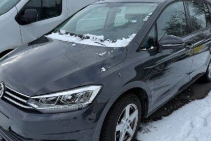 VW Touran 124.679 km 18.990 &euro; Leipzig 04179