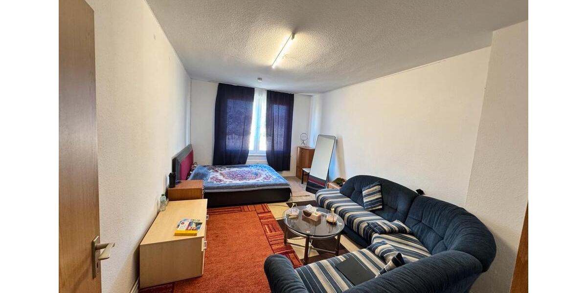 Etagenwohnung Merseburg - 1 Zimmer, 38 m&sup2;, 295&euro; | Angebot:26375787