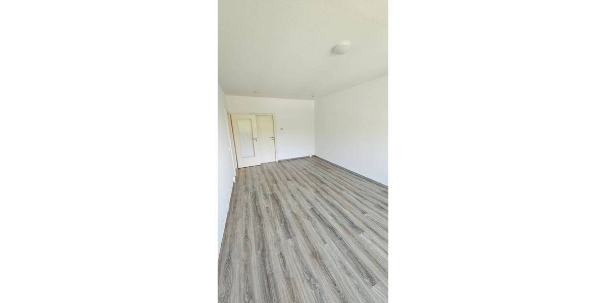 Etagenwohnung Eilenburg Eilenburg-Berg - 3 Zimmer, 58 m&sup2;, 300&euro; | Angebot:26489268